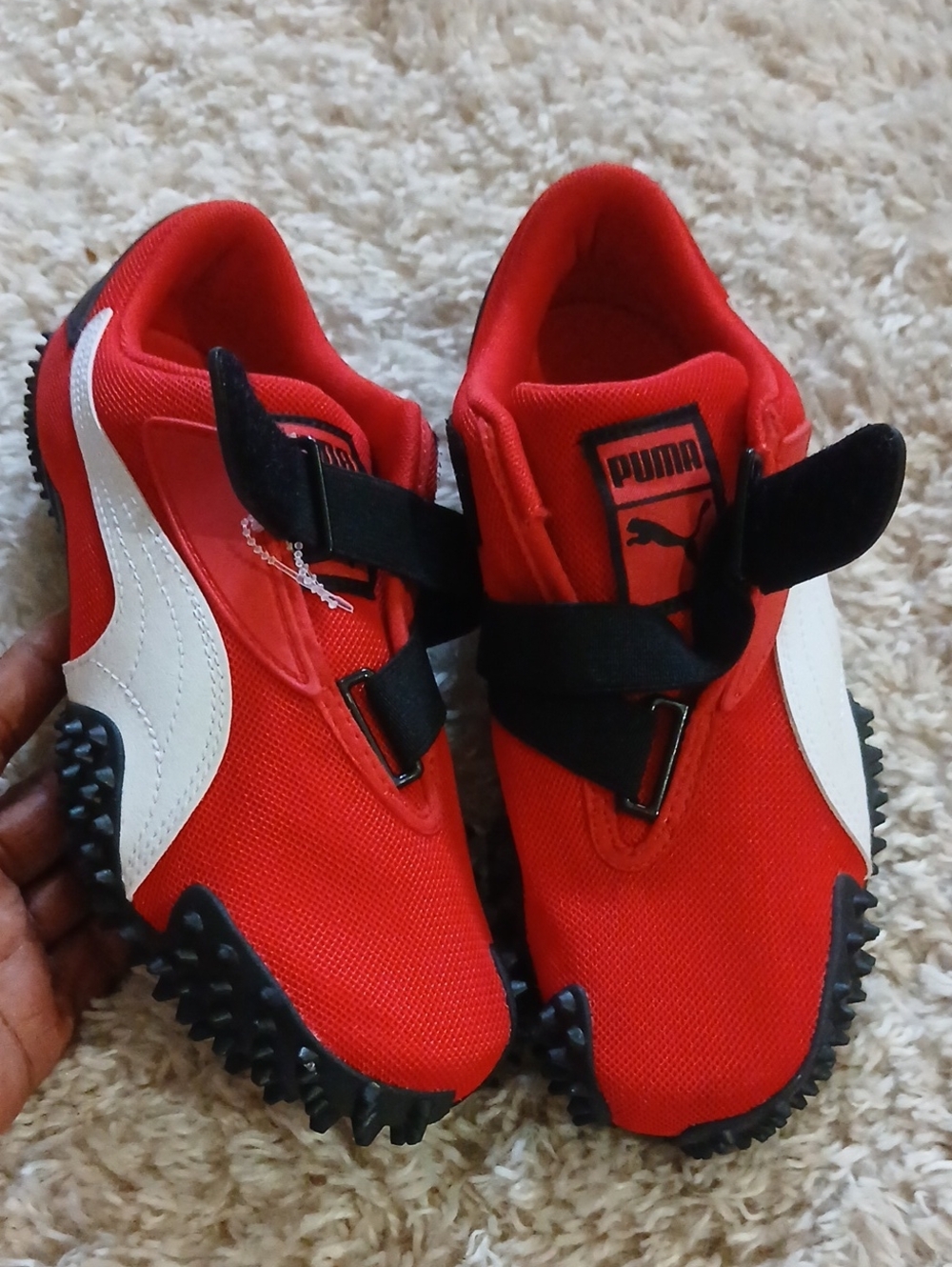NWOT PUMA MOSTROS